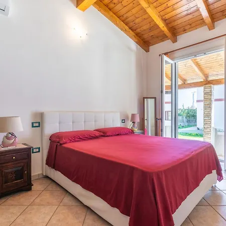 Tatil Evi Casa Ghisu SantʼAnna Arresi