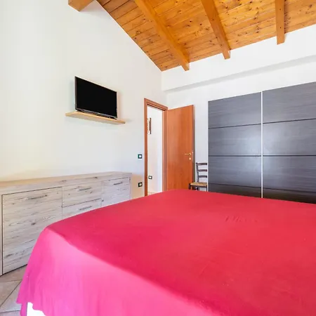 Holiday home Casa Ghisu
