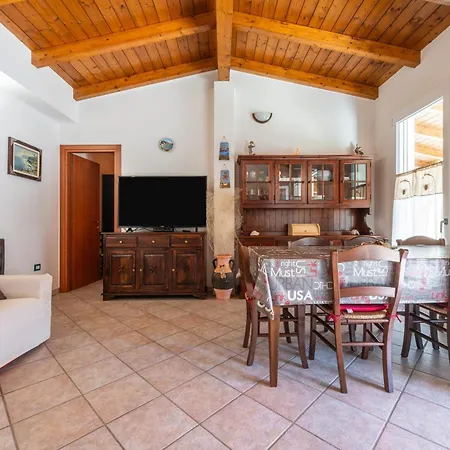 Holiday home Casa Ghisu *