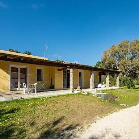 Holiday home Casa Ghisu *